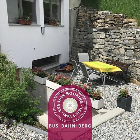 Chasa Samalgors Apartment Tschlin Exterior foto